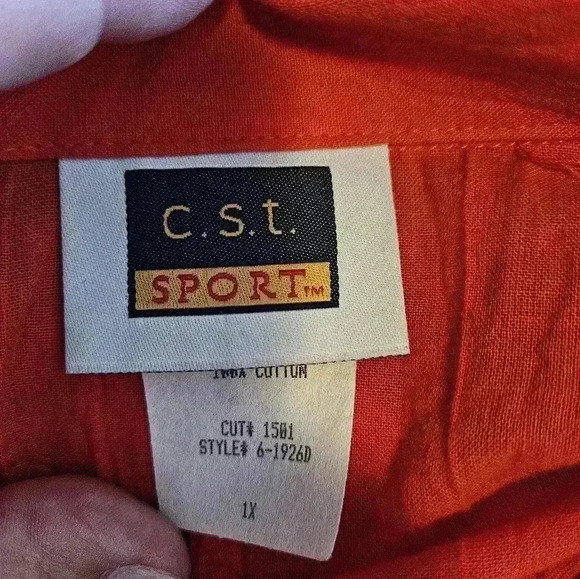 CST Red Blouse With Ceramic Zipper Pulls Plus Size 1X. - Picture 4 of 7